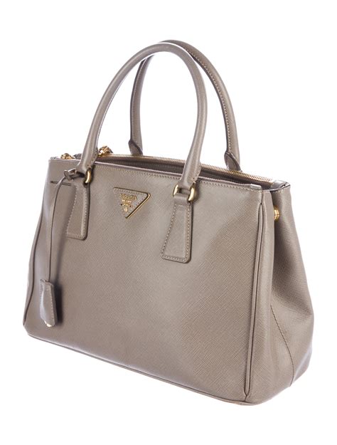 prada galleria small saffiano leather tote|prada galleria bag price.